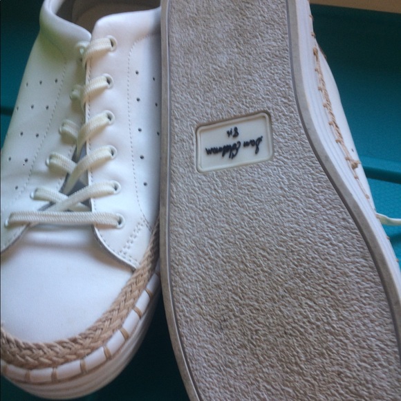 Wore a few times like new - Picture 2 of 4